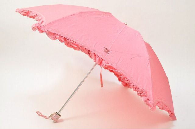セリーヌおしゃれでカワイイピンクのワンポイント付き折りたたみ日傘 W B かわいい日傘ブランドをセリーヌ中心にご紹介